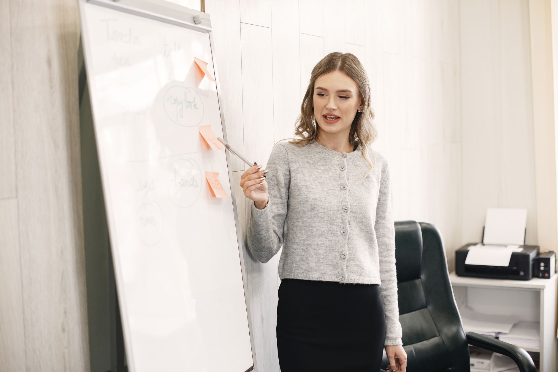 meeting assistant vs scheduling assistant difference